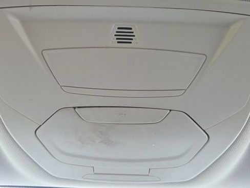 Used 2017 Ford C-MAX SE w/ Equipment Group 201A FWD image 28
