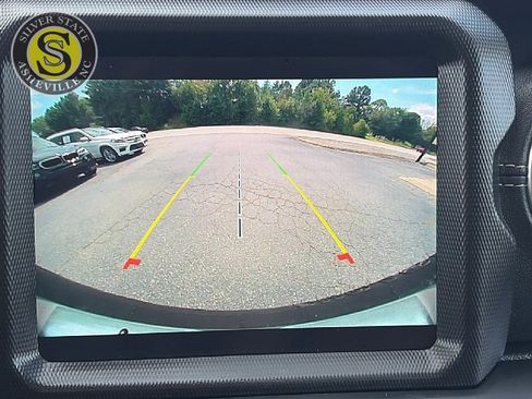 Used 2021 Jeep Wrangler Unlimited Sahara AWD/4WD image 28