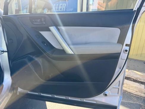 Used 2016 Subaru Forester 2.5i Premium w/ All-Weather Package image 15