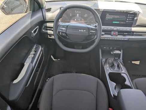 New 2026 Kia K4 FWD image 14