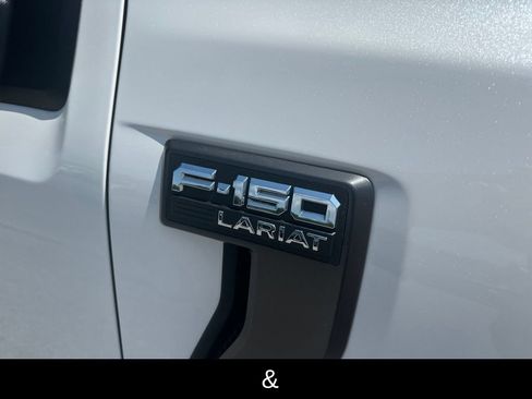 Used 2023 Ford F150 Lariat w/ Equipment Group 502A High AWD/4WD image 3
