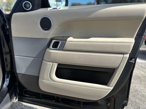 Used 2017 Land Rover Range Rover Sport HSE Dynamic image 25