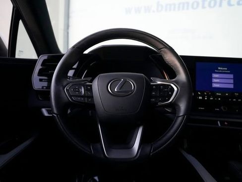Used 2023 Lexus RX 350 Premium w/ Accessory Package AWD/4WD image 41