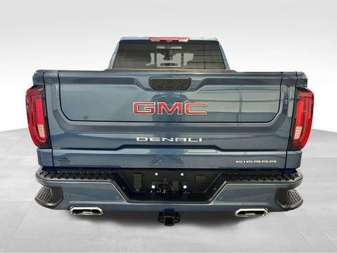 Used 2025 GMC Sierra 1500 Denali w/ Denali Reserve Package AWD/4WD image 6