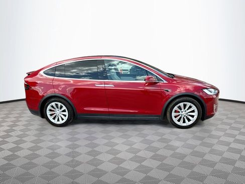 Used 2021 Tesla Model X Performance image 5