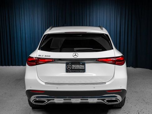 Used 2026 Mercedes-Benz GLC 300 image 5