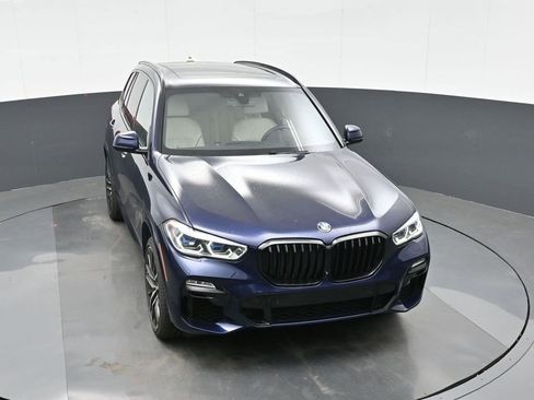 Used 2020 BMW X5 M50i w/ Executive Package AWD/4WD image 32