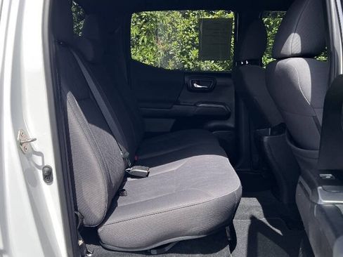 Used 2019 Toyota Tacoma TRD Sport RWD image 19