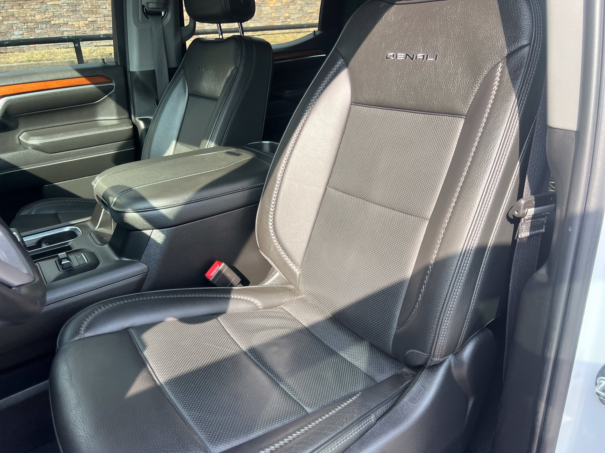 Used 2023 GMC Sierra 1500 Denali AWD/4WD image 12