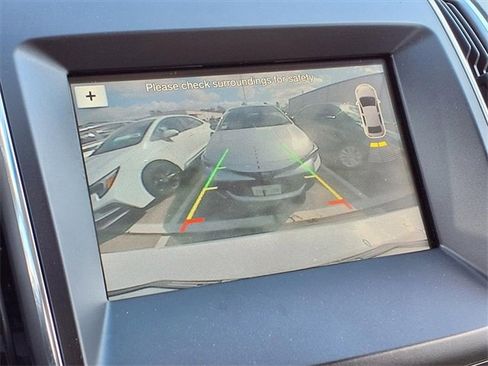 Used 2018 Ford Edge Titanium w/ Equipment Group 301A image 13