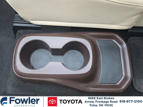 Used 2022 Toyota Highlander Platinum AWD/4WD image 13
