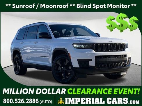 Used 2023 Jeep Grand Cherokee L Laredo image 1