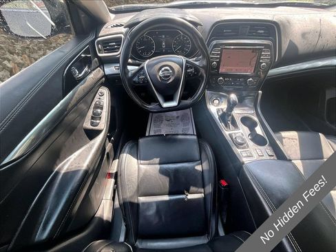 Used 2020 Nissan Maxima 3.5 SV w/ Floor Mat Group FWD image 3