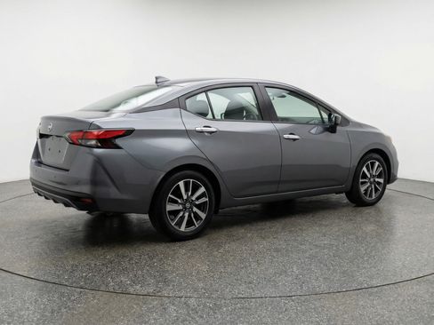Used 2025 Nissan Versa SV FWD image 9