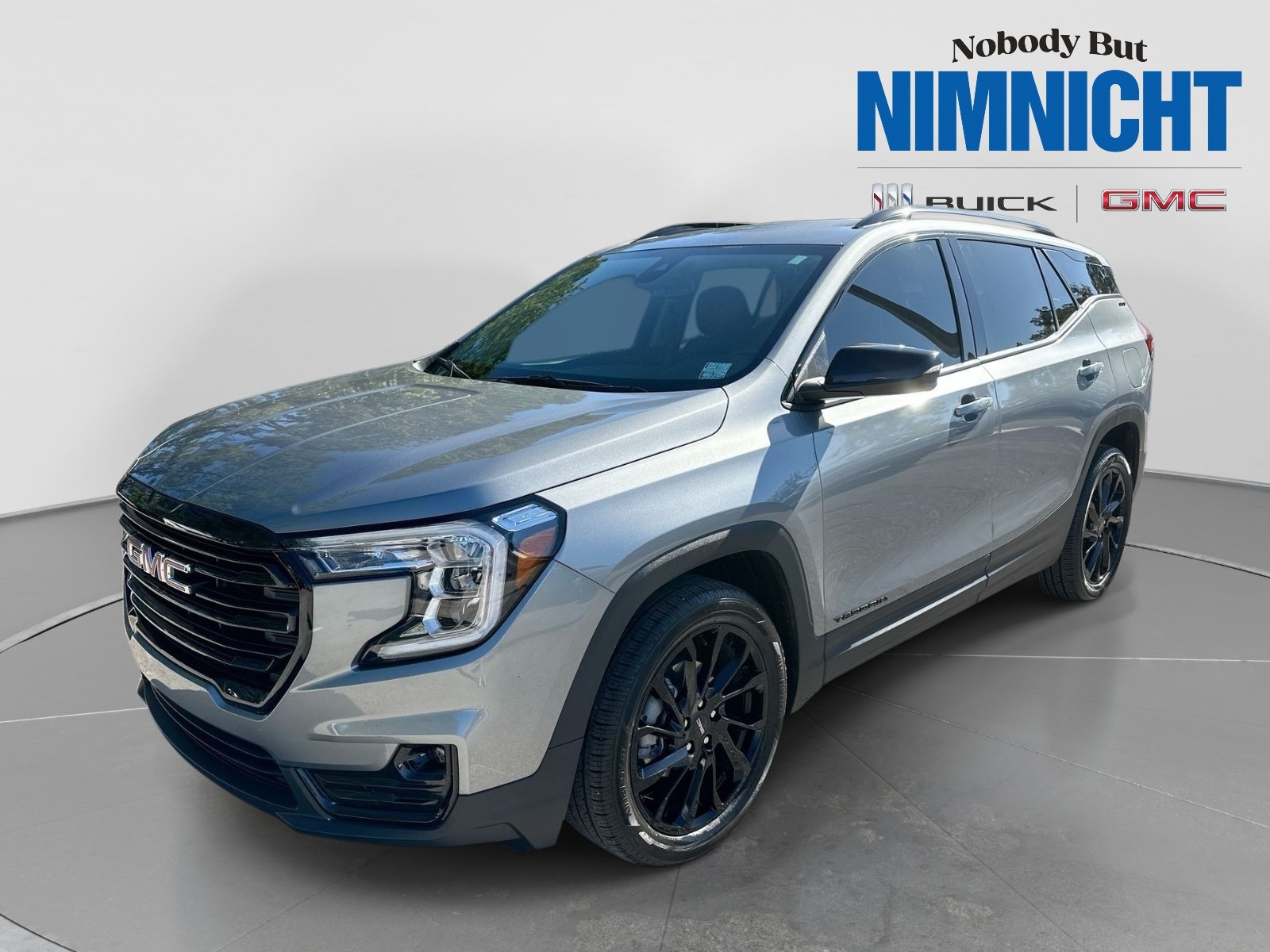Used 2023 GMC Terrain SLT w/ Elevation Edition FWD image 1