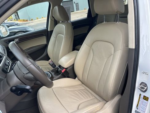 Used 2017 Audi Q5 2.0T Premium image 18