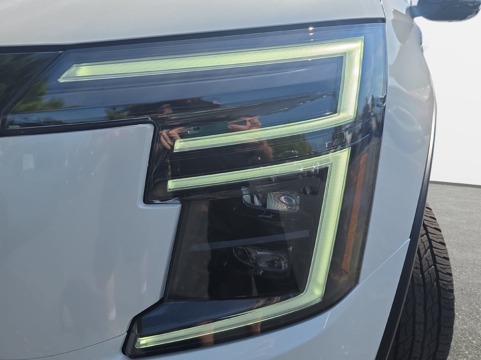 Used 2025 Nissan Armada PRO-4X AWD/4WD image 29