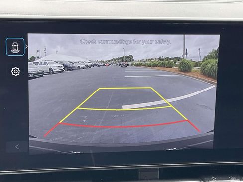 Used 2024 Hyundai Kona SEL FWD image 27