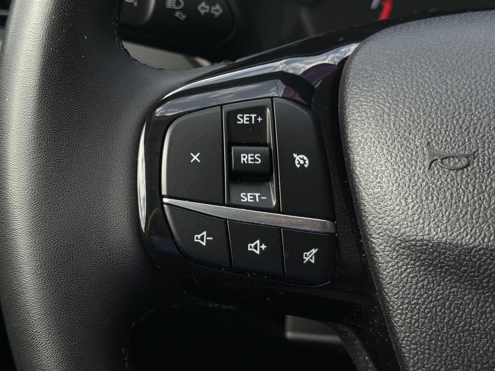Used 2022 Ford Escape SE w/ Convenience Package AWD/4WD image 32