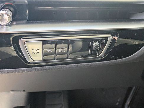 New 2026 Cadillac Lyriq Sport image 15