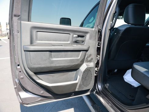 New 2026 RAM 3500 Tradesman AWD/4WD image 32