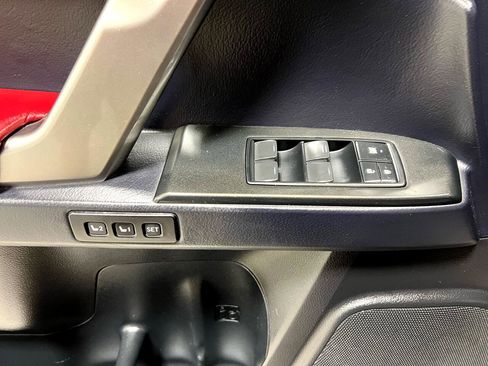 Used 2022 Lexus GX 460 Premium w/ Premium Package image 12