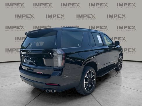 Used 2025 Chevrolet Tahoe RST w/ Comfort Package AWD/4WD image 3