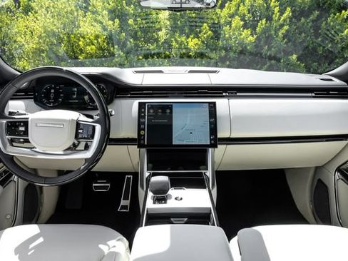 Used 2026 Land Rover Range Rover Long Wheelbase Autobiography AWD/4WD image 20