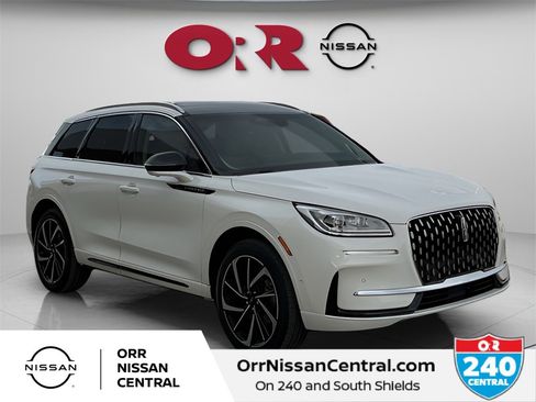 Used 2024 Lincoln Corsair Grand Touring w/ Equipment Group 302A image 3