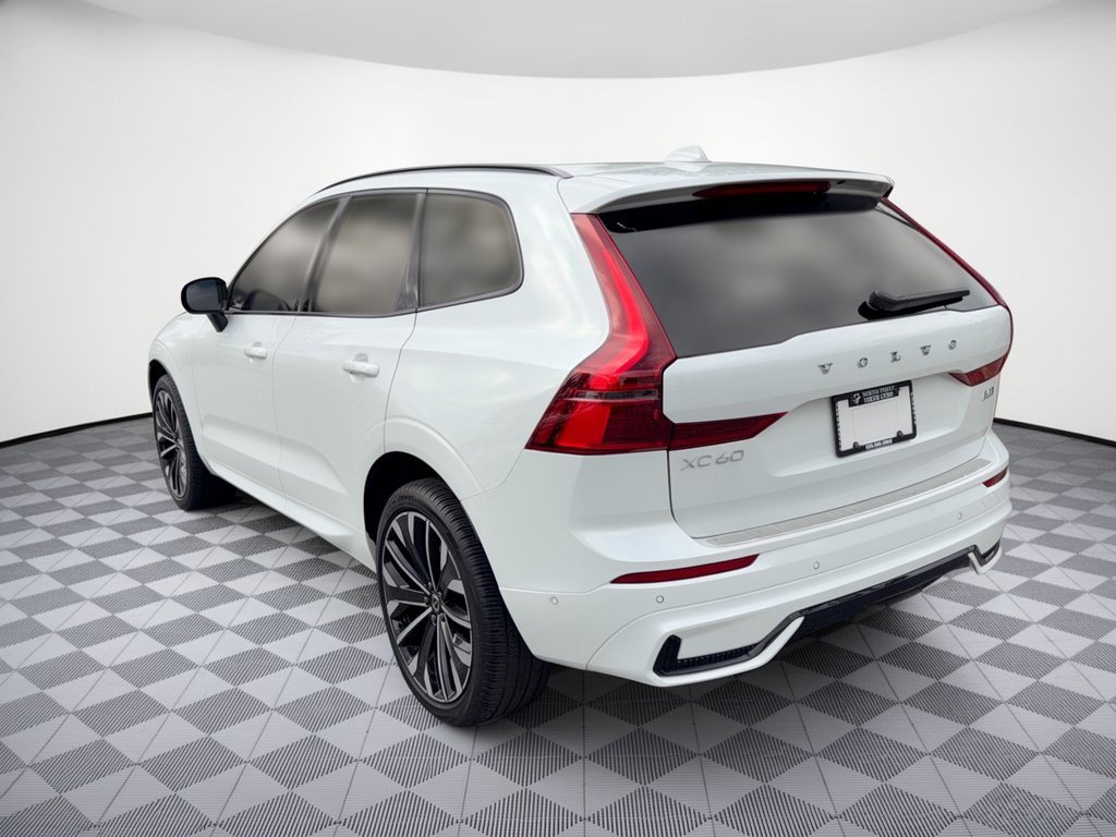 Used 2026 Volvo XC60 B5 Ultra w/ Protection Package Premier AWD/4WD image 3