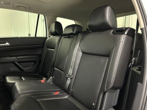 Used 2018 Volkswagen Atlas SEL image 28