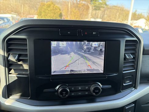 Used 2023 Ford F150 XLT image 14