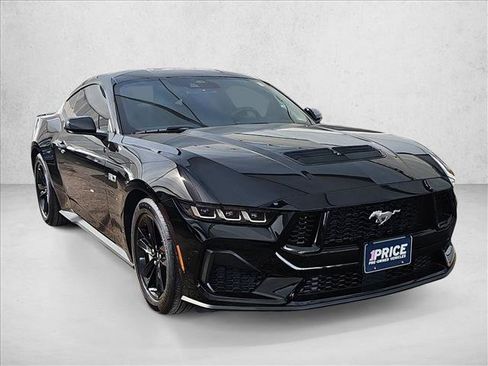 Used 2024 Ford Mustang GT image 7