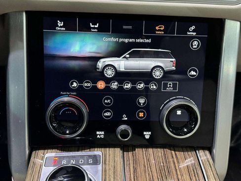 Used 2019 Land Rover Range Rover HSE image 56