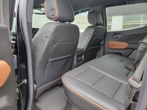 New 2026 GMC Canyon AT4 w/ AT4 Premium Package image 21