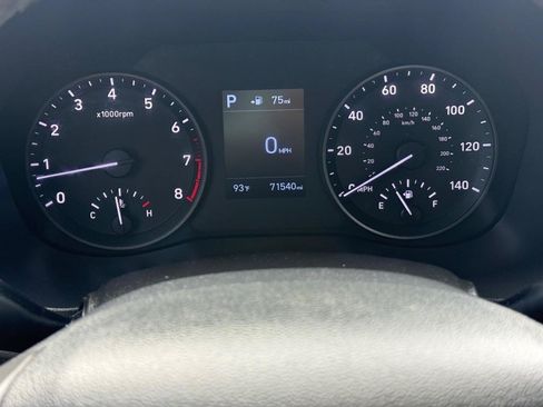 Used 2021 Hyundai Accent Limited FWD image 19