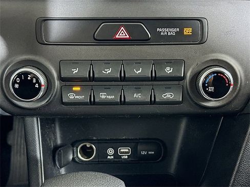 Used 2017 Kia Sportage LX image 16