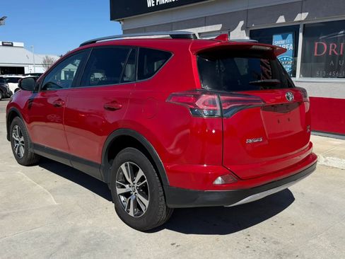 Used 2017 Toyota RAV4 XLE w/ Plus Extra Value Package image 4