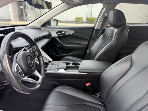 Used 2023 Acura TLX image 18