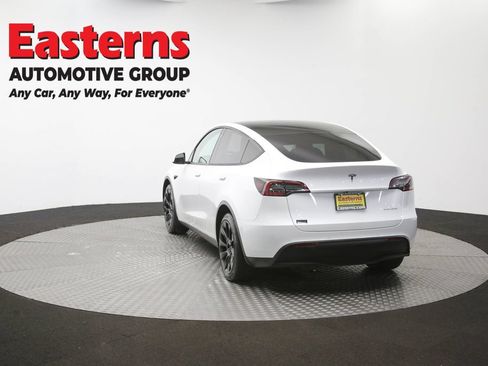 Used 2022 Tesla Model Y Long Range AWD/4WD image 60