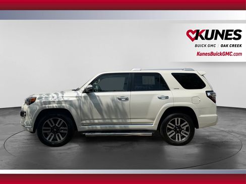 Used 2018 Toyota 4Runner Limited AWD/4WD image 6