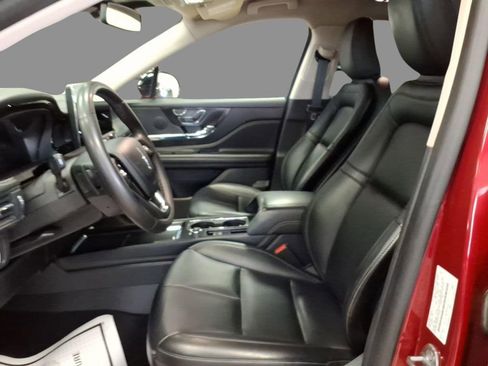 Certified 2023 Lincoln Corsair AWD image 15