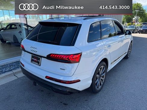 Used 2023 Audi Q7 2.0T Premium Plus w/ Premium Plus Package AWD/4WD image 3