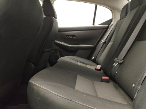 Used 2025 Nissan Sentra SV FWD image 18