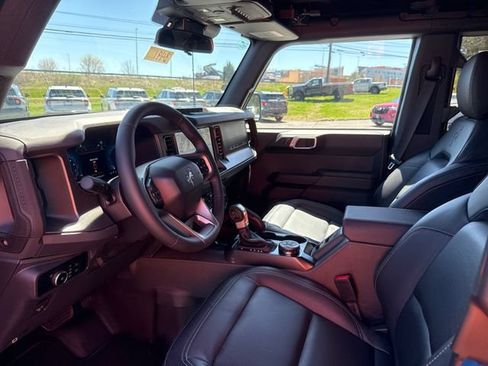 New 2025 Ford Bronco Big Bend w/ Black Diamond Package AWD/4WD image 11