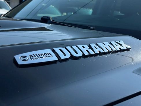 Used 2019 Chevrolet Silverado 2500 LTZ w/ Duramax Plus Package AWD/4WD image 8