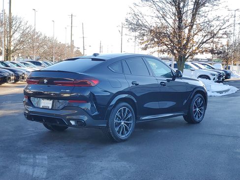 Certified 2025 BMW X6 xDrive40i w/ Executive Package image 3