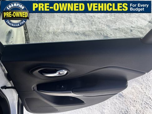 Used 2020 Jeep Cherokee Latitude Lux w/ Quick Order Package 26H Lux image 27