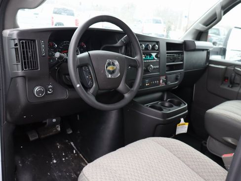 New 2025 Chevrolet Express 3500 w/ Power Convenience Package image 4
