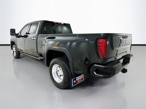 Used 2024 GMC Sierra 3500 Denali Ultimate image 5